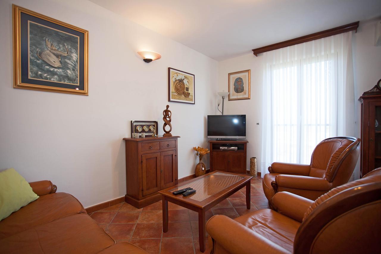 Apartment Pia Rovinj Eksteriør billede